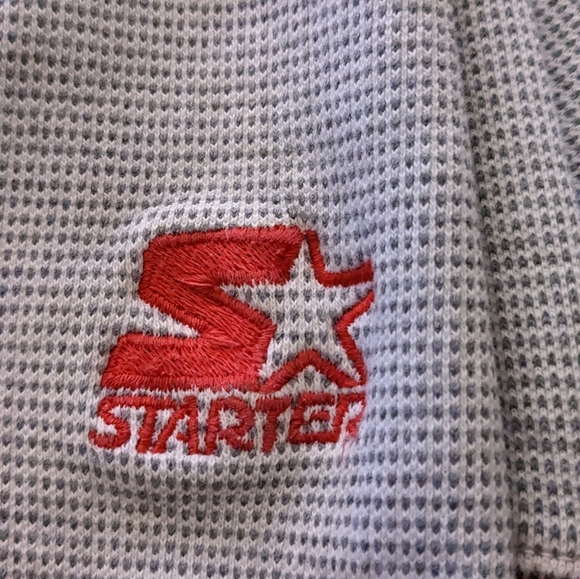 Vintage Kansas City Chief's Classic NFL Team Collection Hoodie by Starter - Picture 7 of 13